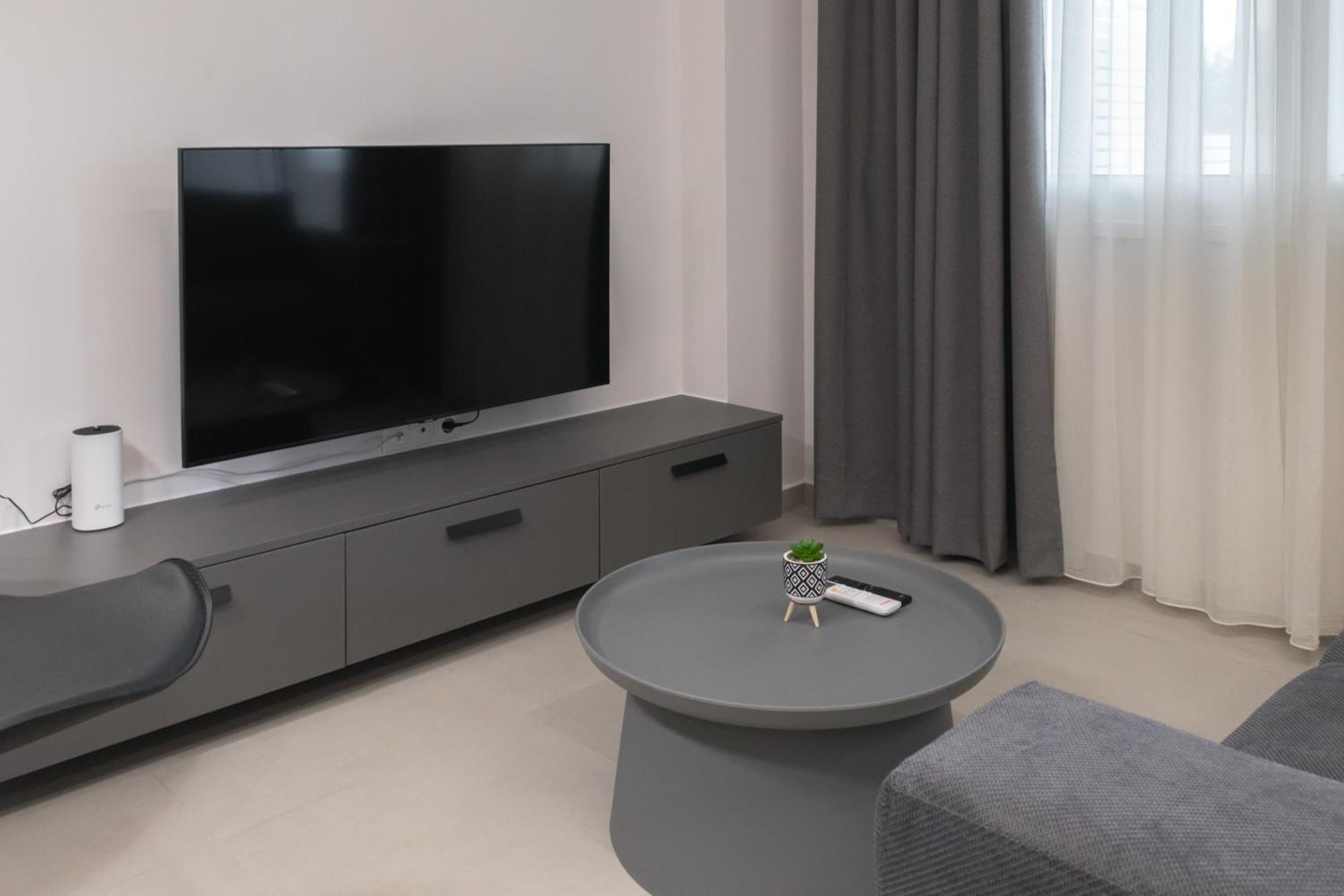 Harmony Luxury Apartment Ierápetra Eksteriør bilde